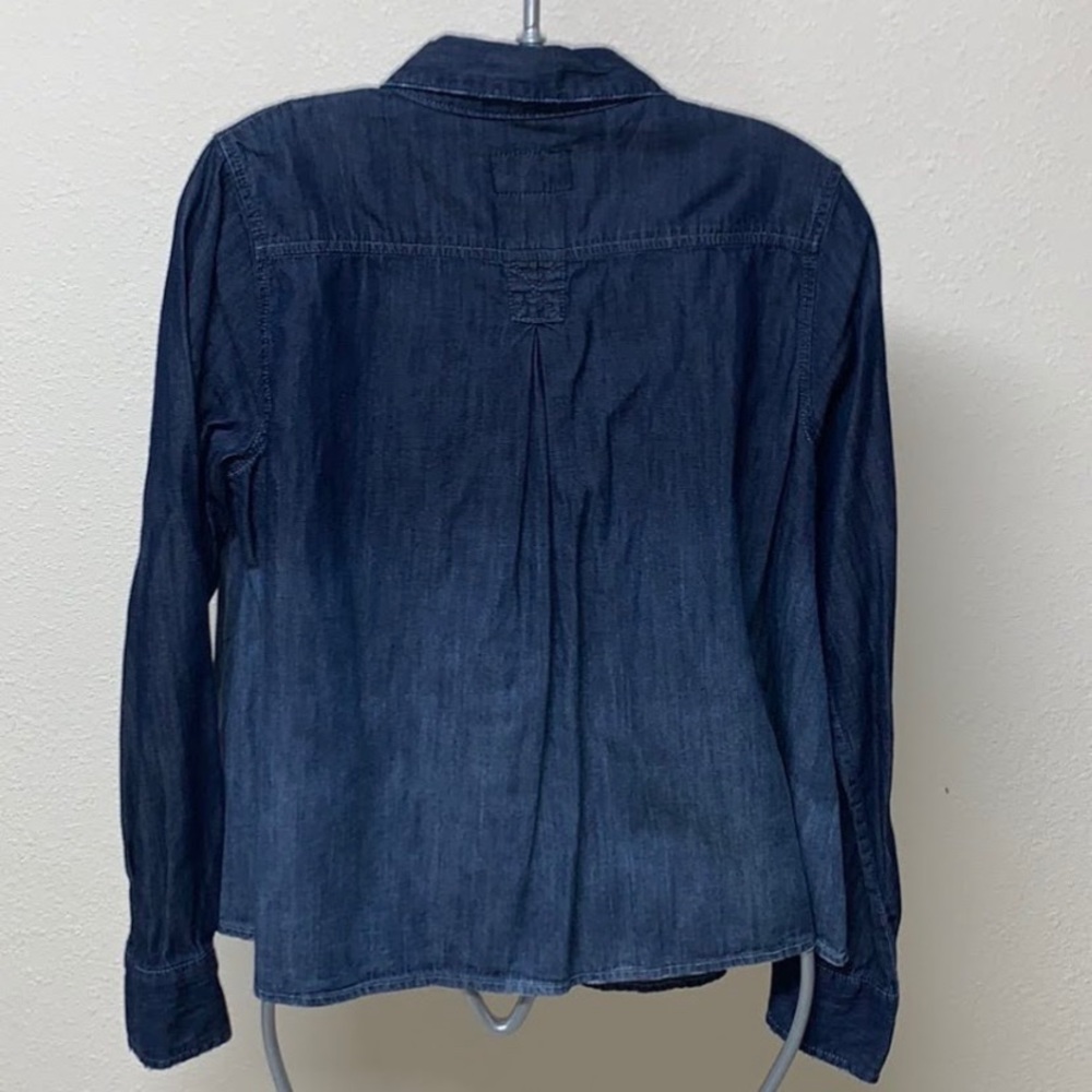 Button down blouse - Picture 2 of 5